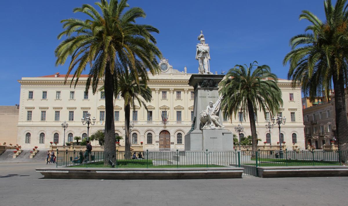 1sassari_-_palazzo_della_provincia_04_by_gianni_careddu_wiki_ccbysa